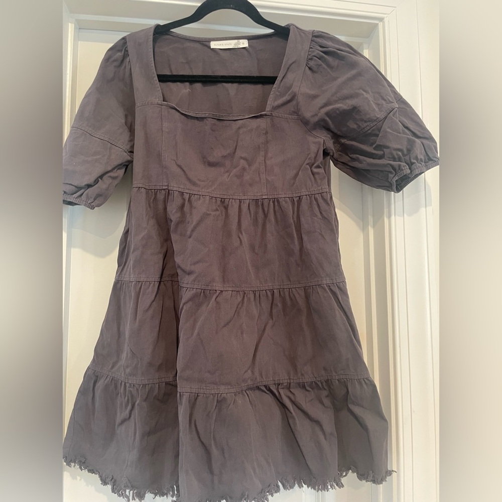 Altar’d State Dress - Medium; Tiered, Short Sleeve, Square Neck, “Raw” Hem